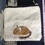 デグーの手刺繍ポーチ