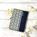 【11/18(木)21時販売開始】がまぐちブックカバー［セーラー］
