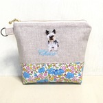 ヨーキーの手刺繍の化粧ポーチ☆オーダー品