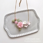 【受注制作】オトメツバキと桜の春色ネックレス