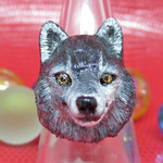 瞳きらきら動物リング（嗤うオオカミ）在庫一掃最終値下げ