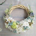 Lune Bonheur＜Rose blanche＞＊受注制作＊ハーフムーンリース＊プリザーブドフラワー＊お花＊ギフト＊結婚祝い＊新築祝い＊お誕生日祝い＊母の日