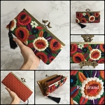 春財布　刺繍　お花　緑のお財布　長財布　がま口　受注製作