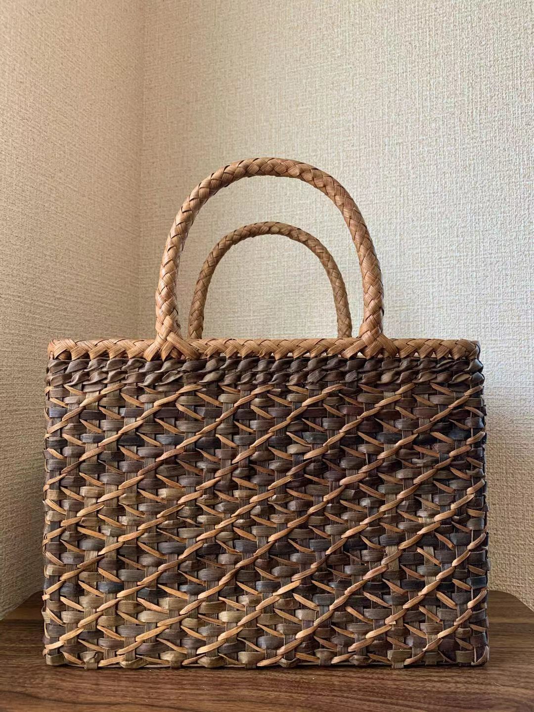 本物品質の 胡桃 くるみ 手作り 籠バッグ 内布付き - バッグ