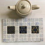 タイル プレート(鍋敷き：大判横長)：少し青みがかった石っぽい＆3モロッコ柄タイル