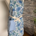 お花柄のエプロン