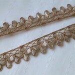 10138　　インド刺繍リボン　1ｍ