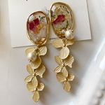 botanical ドライフラワーゴールドフラワーピアス/イヤリング