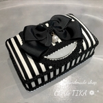 【送料無料】ウェットティッシュケース/白黒ストライプ柄