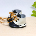 革細工  大ローカット丸ブーツ　一足　miniature boots.