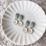 mint daisyピアス/イヤリング