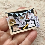 アリスのお部屋のメモボード＊白ウサギのカード＊黄色のえんぴつ