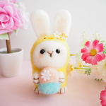 ひよこをかぶったHAPPY☆イースターうさちゃん
