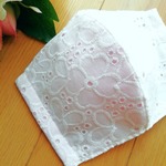 【大きめサイズ❤️新発売】レースマスク　白　お花　刺繍マスク　春用マスク　春マスク　布マスク　白マスク　おしゃれマスク　かわいいマスク　結婚式　マスク　マスクカバー　母の日　　　
