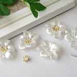 New！１０セット★パールカラーアクリルフラワー　メタル花芯つき