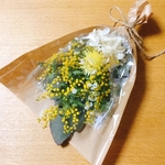 ミモザとユーカリのスワッグ