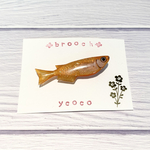 メダカ🐟ブローチ　オレンジ🧡　お魚ブローチ