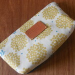再販　北欧花柄×デニム　たっぷり入るマチ付きペンポーチ