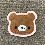 くまのフェルトワッペン ❤︎ ③