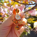 【№368】ハニービー&マーガレットスワロフスキーピアス/イヤリング