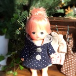 メルちゃん くるみボタンのパーカー