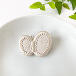 chouchou brooch ( ナチュラル / ちょうちょ / 刺繍ブローチ )