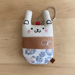 ミナペルホネン 春のうさぎのぬいぐるみ ٭ バッグチャーム.01