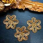New❤︎【10pcs】特価大きな6枚花透かしパーツ　座金