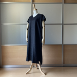 ☆当店No1☆【受注制作】✤Vネックのサイドスリットワンピース✤ヨーロッパリネン100%