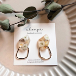 ドライフラワー×天然石のレジンピアス/イヤリング