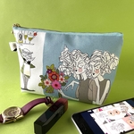 綺麗なお嬢様と執事柄 化粧ポーチなど  USAコットン マチ付き 可愛い ファスナーポーチ プチギフト