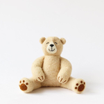 座るほっこりクマさん