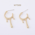 M7589  4個  デザインポストピアス フープ 15×33mm ゴールド  2×（2ヶ）