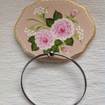 Ｏ様オーダー品　ピンクの薔薇のタオルハンガー 🌹トールペイント