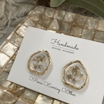 ニュアンスピアス　ゴールドフレーム