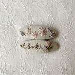 デイジーとラベンダーの刺繍パッチンピン