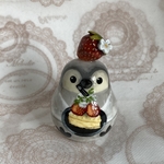 ペンギンの赤ちゃんとりんごのマトリョーシカの小物入れ🍎🍏