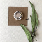 刺繍ブローチ