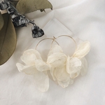 2pcs 〔アイボリー〕フープ ピアス オーガンジー ゴールド ピアス  m437