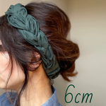 グリーン　幅6cm  三つ編みヘアバンド  コットン　100% 大人用