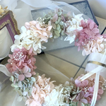 グラデーションピンクが優しい紫陽花リース　プリザーブドフラワー　かすみ草　あじさい