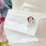 ワンポイントフラワー🌸再々販♪ マスクチャーム　マグネットタイプ　　スワロフスキー　アンティークピンク　ホワイト　お花　春　マグネットピアス　マグネット　マスクピアス　マスク　パール