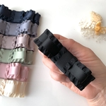 選べるカラーサテンフリルシンプルバレッタ　８センチ