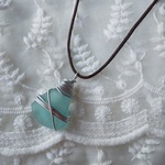 シーグラスのネックレス・チョーカー