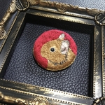 デグーの刺繍ブローチ