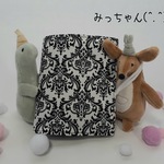 (^.^)ダマスクマスクのおうちざます♪ホワイト♪しゃれてるね( ≧∀≦)ノ除菌ができる❗マスク仮置きケース♪