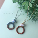 加賀ゆびぬき◇絹糸とウッドフープのネックレス ＜アイスブルー＞