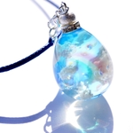 雲レジン☆青空しゃぼんと虹の架け橋☆空たまご①☆紐ネイビー