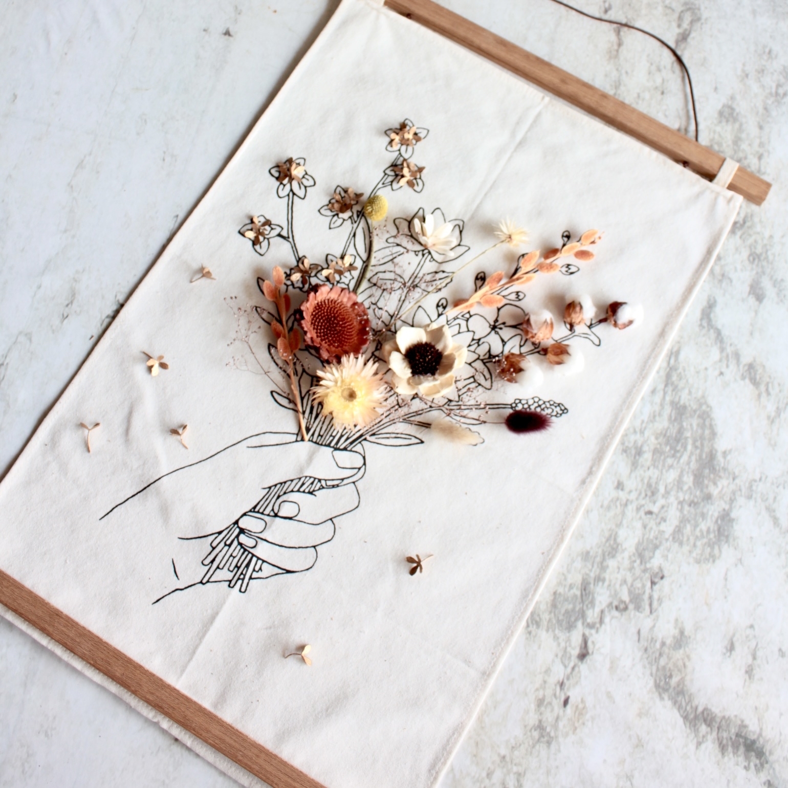 ドライフラワータペストリー ♫送料込み♬ドライフラワータペストリー ドライフラワー