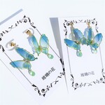 蝶と雫のピアス【ミントブルー・金属アレルギー対応】